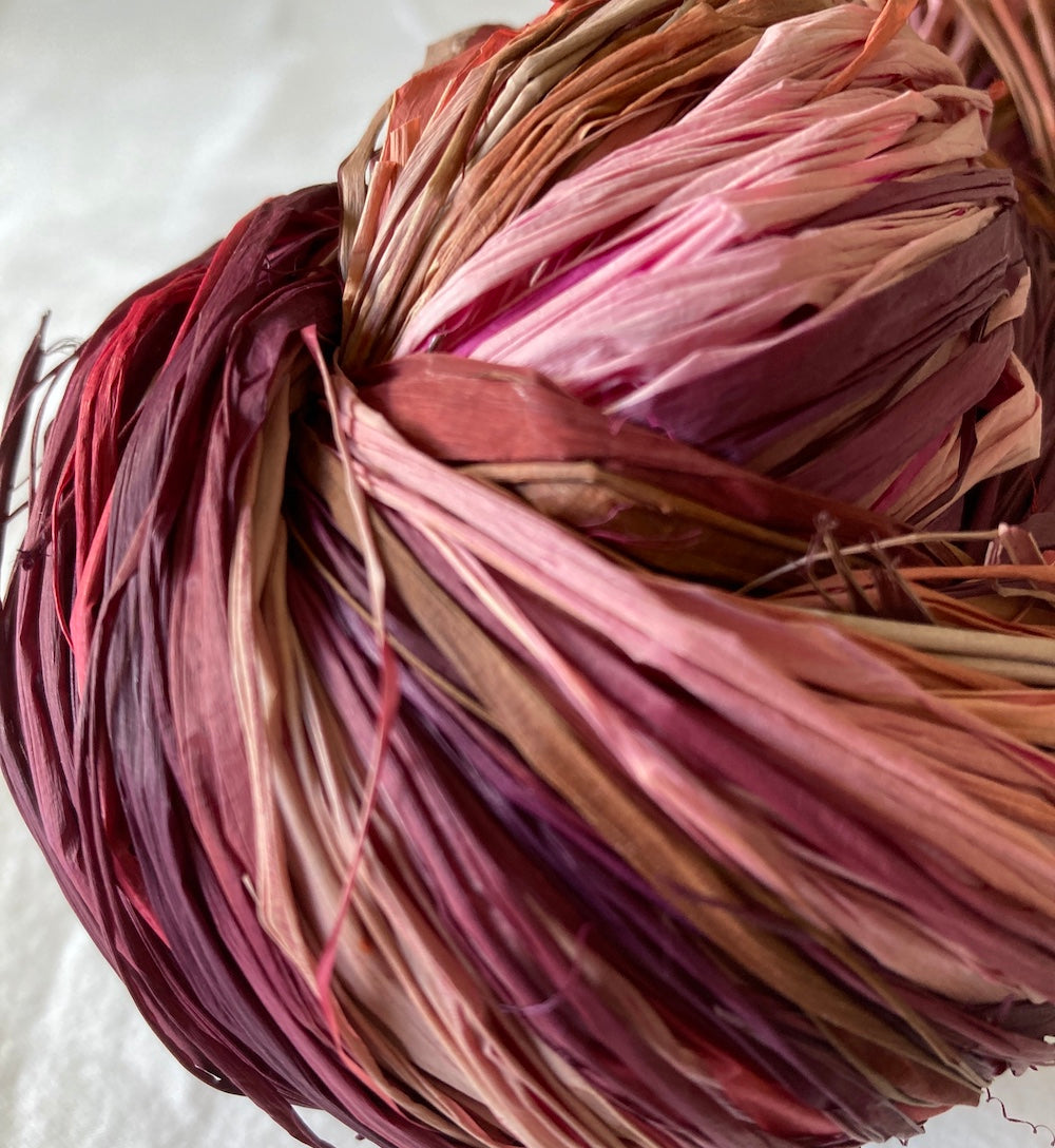 Raffia 50g The Burgundy Edition