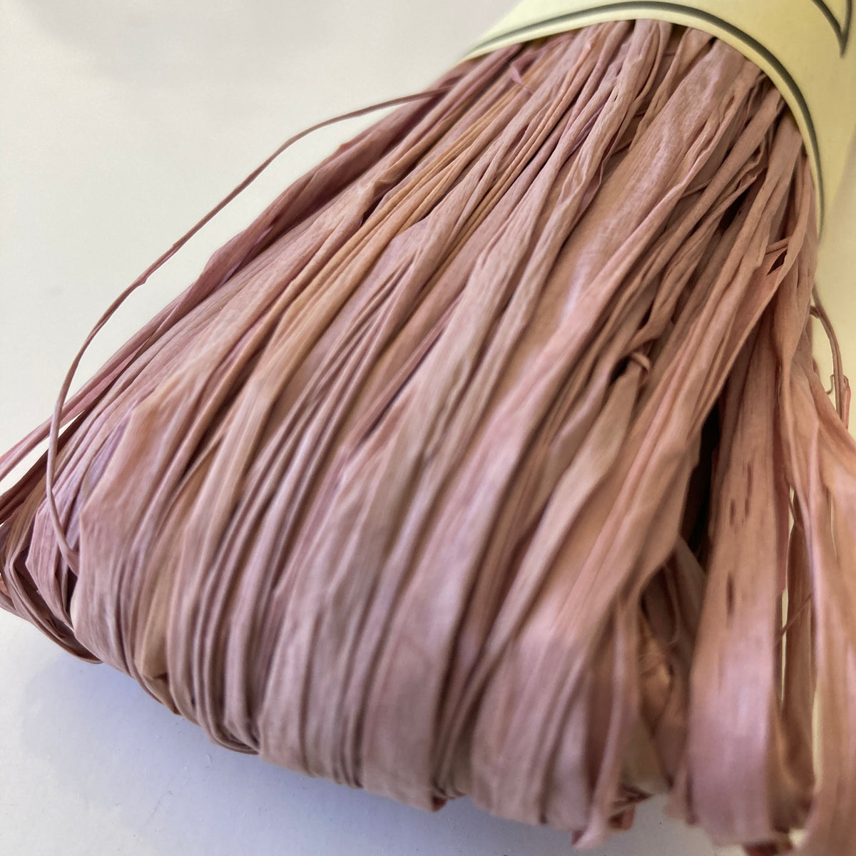 Nutscene Raffia 50g - Blush