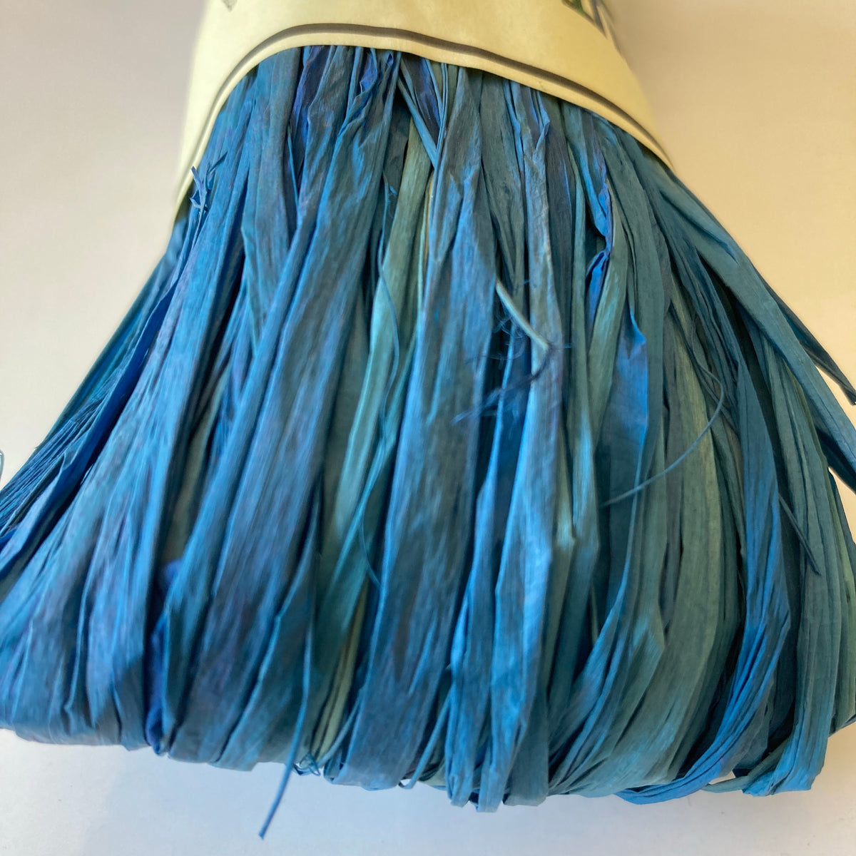 Nutscene Raffia 50g - Delphinium Blue