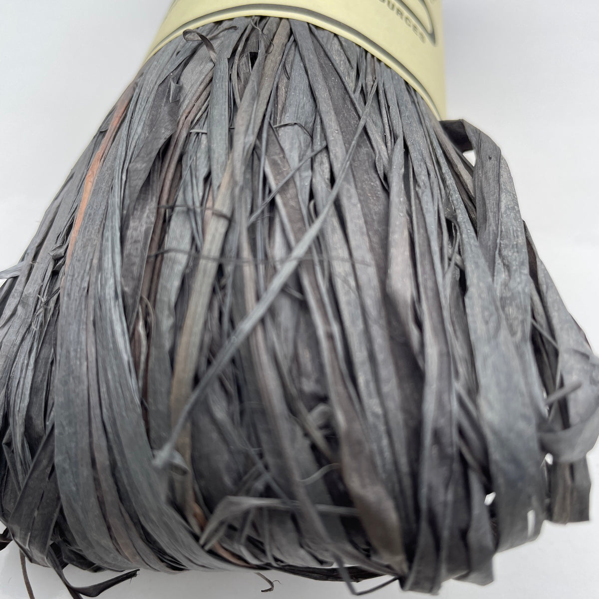 Nutscene Raffia 50g - Sedona Sage