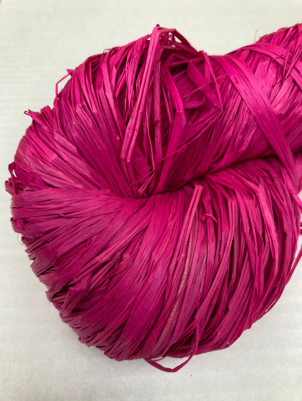 Tjanpi Raffia 250g Hot Pink