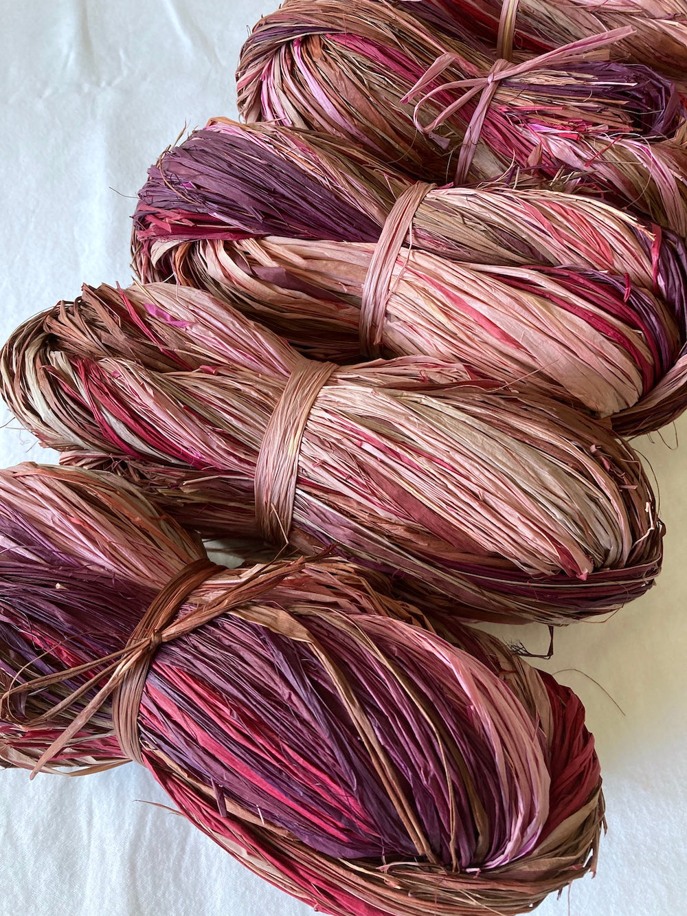 Raffia 50g The Burgundy Edition
