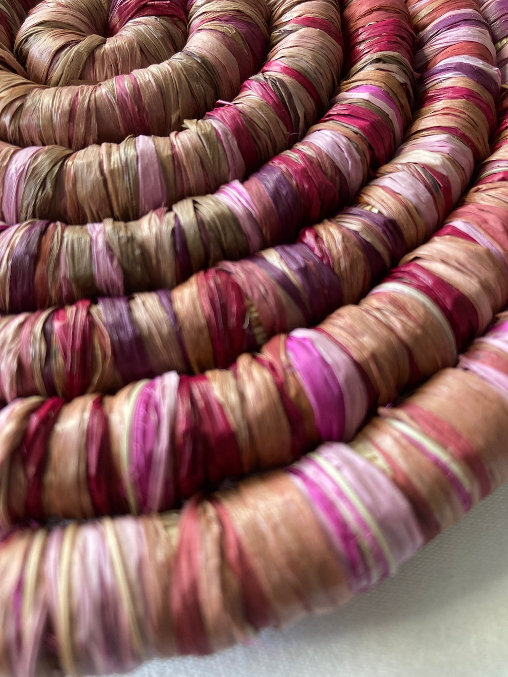 Raffia 50g The Burgundy Edition