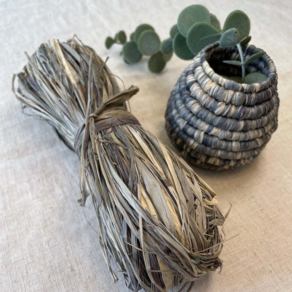 Raffia 50g Dappled Grey