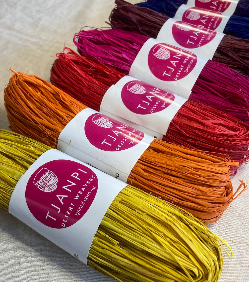 Tjanpi Raffia 25g Box of 10 Colours