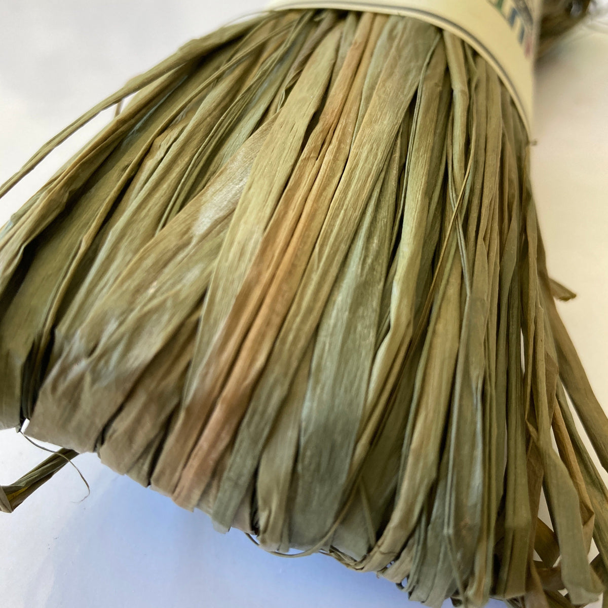 Nutscene Raffia 50g - Olivine