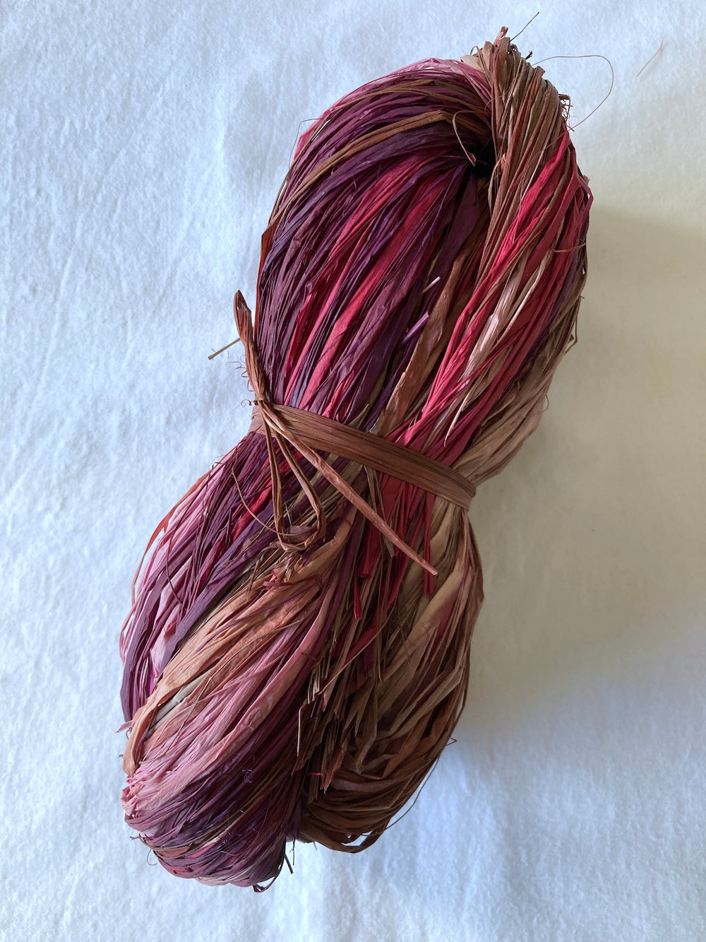 Raffia 50g The Burgundy Edition