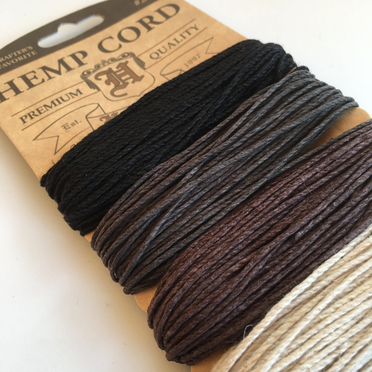 Raffia &amp; Hemp Bundle - Feather