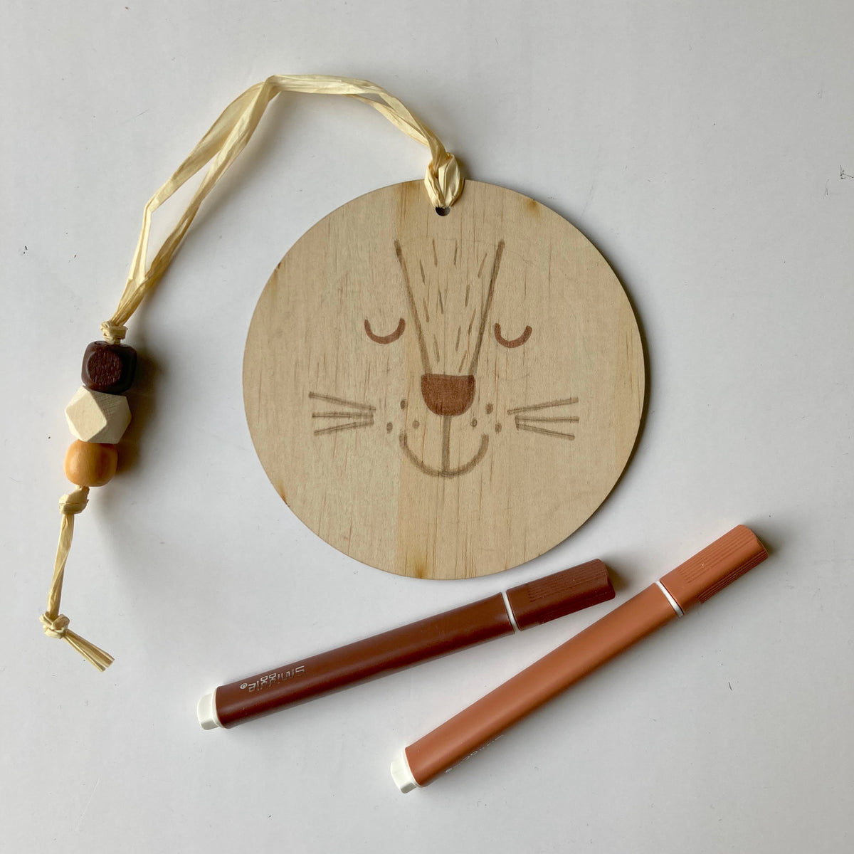 Raffia Lion Kit