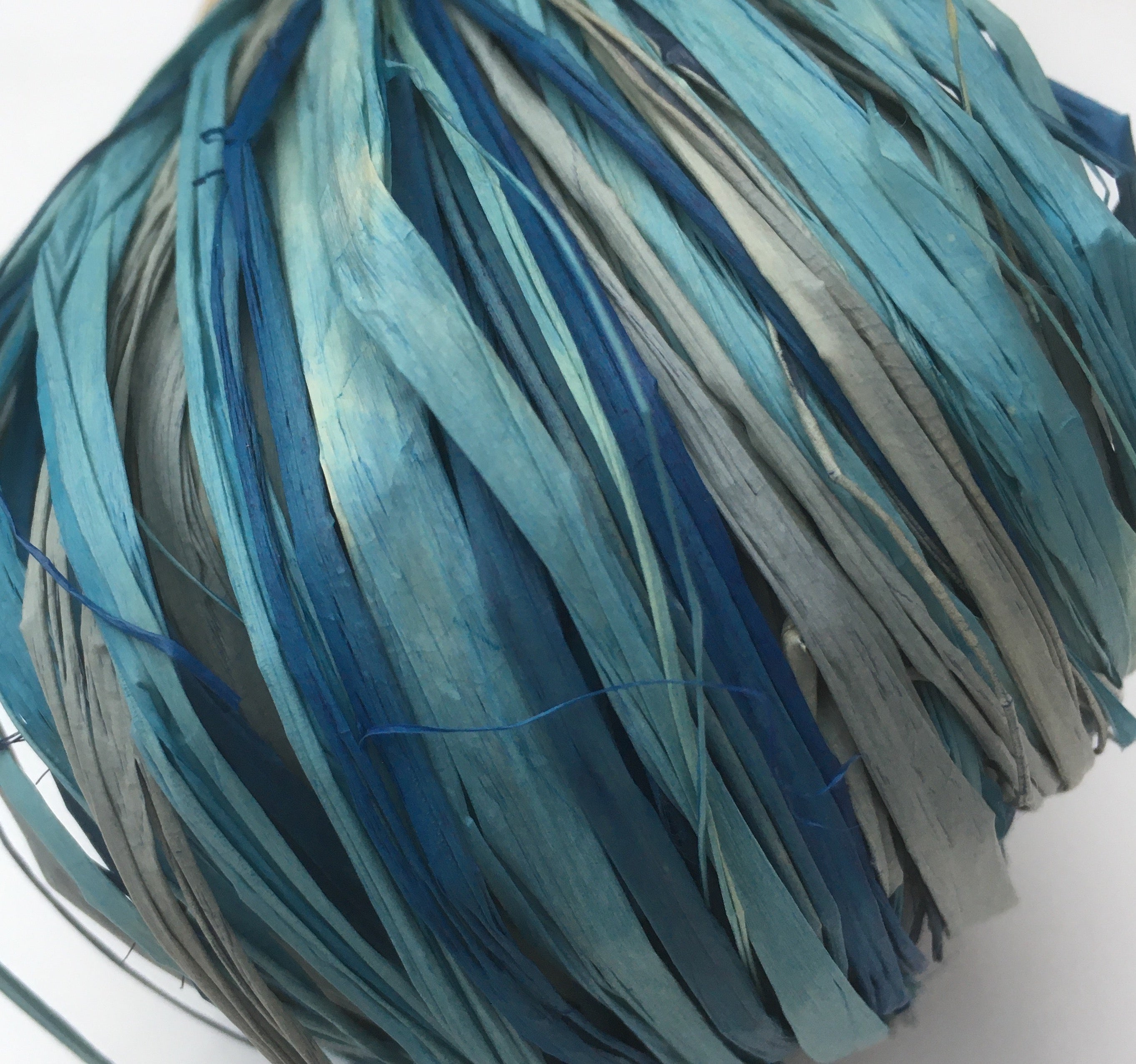 Raffia Basket Kit - Ombré Blue - The Raffia Connection