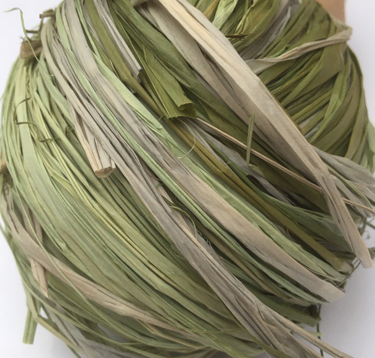 Raffia Basket Kit - Ombré Olive