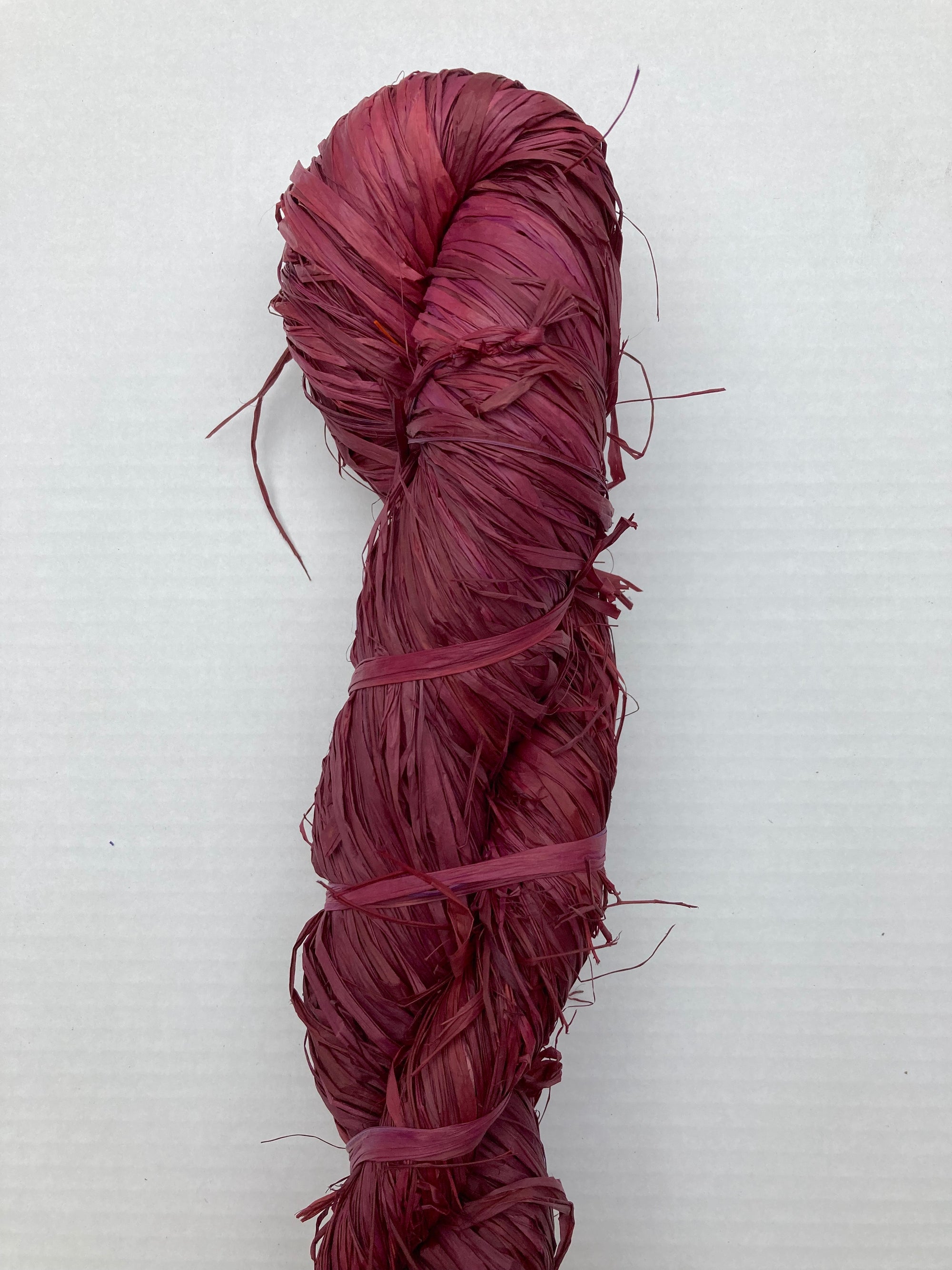 Tjanpi Raffia 250g Burgundy