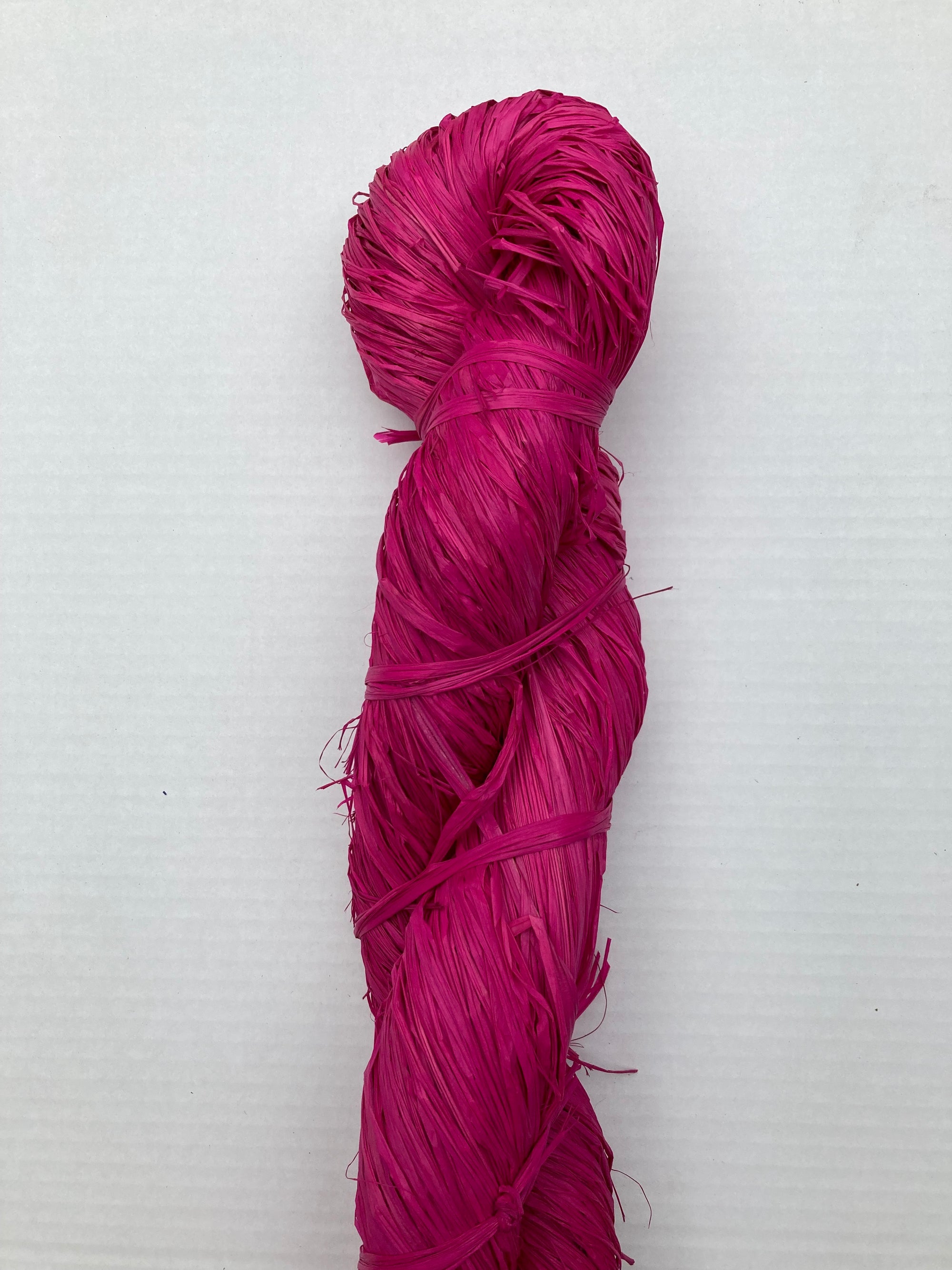 Tjanpi Raffia 250g Hot Pink